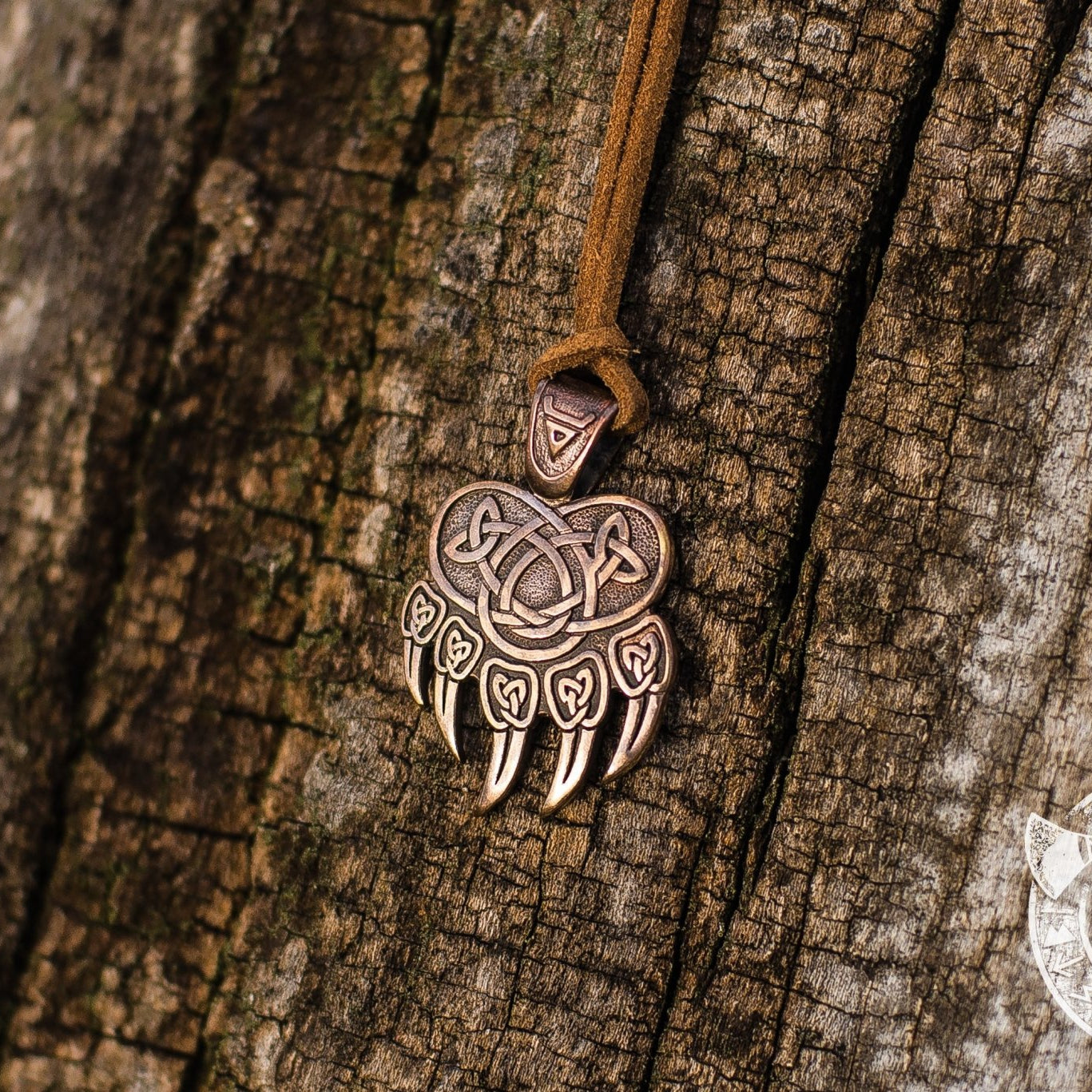 Ancient Veles Print Bronze Pendant - VikingsBrand