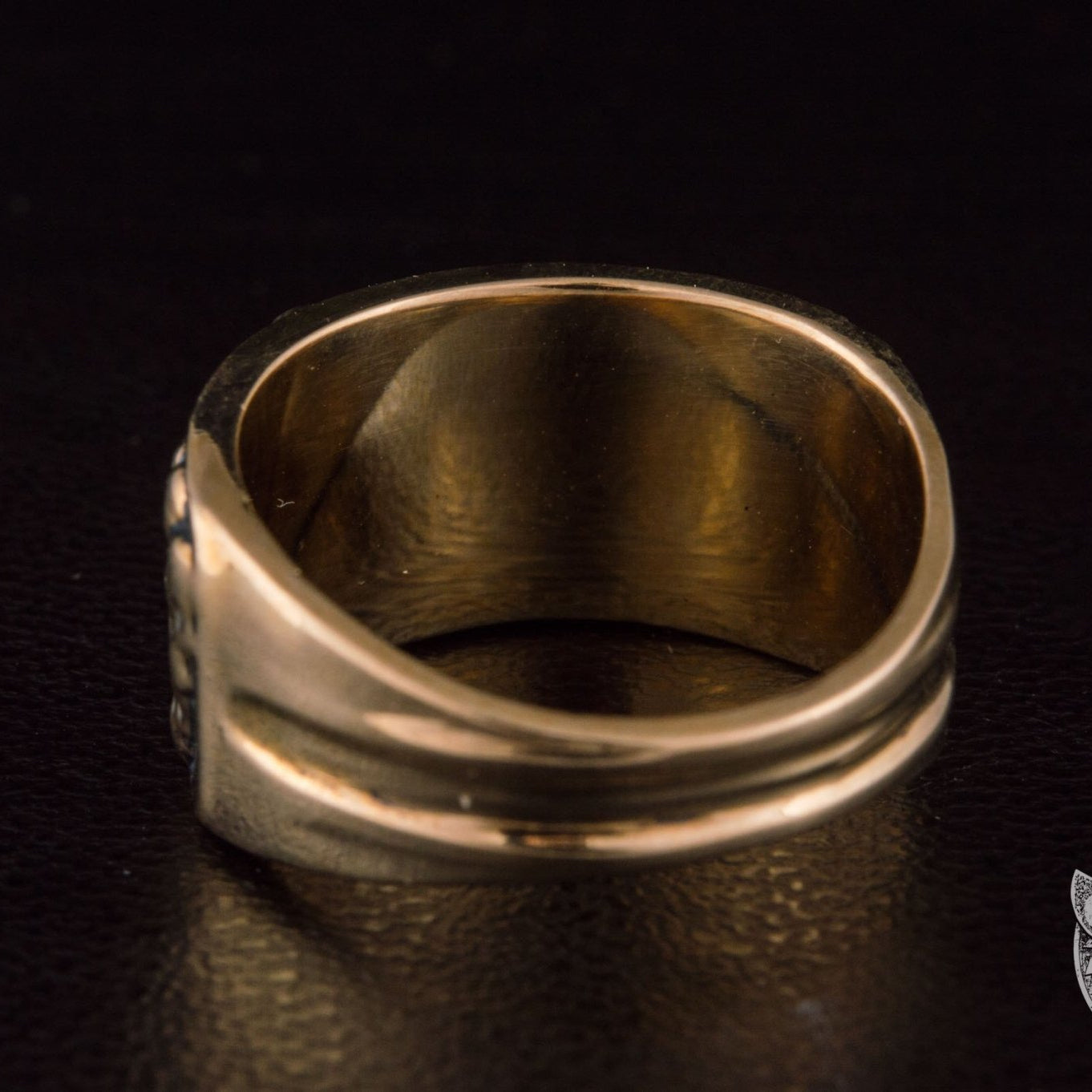 Bronze Ring with Skulls