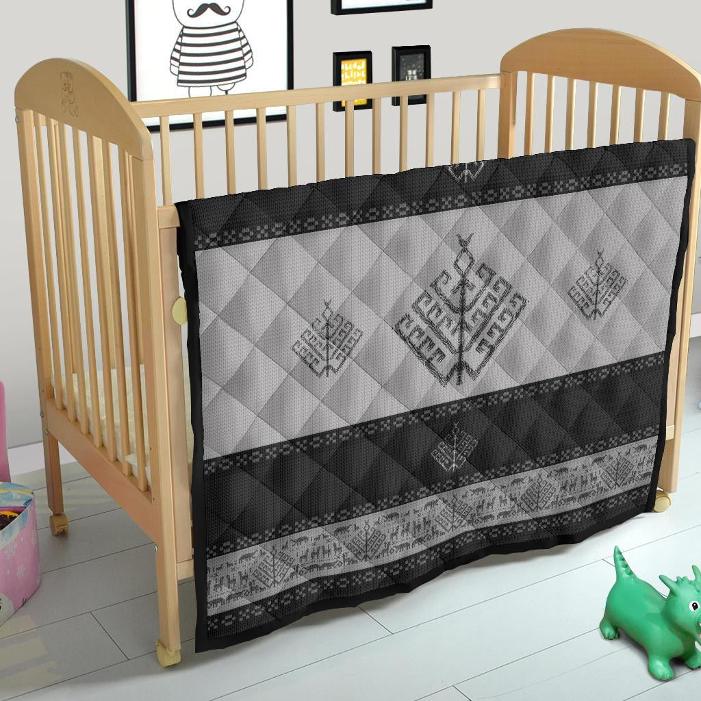 Folk Yggdrasil Premium Norse Quilt - Viking Home Decor