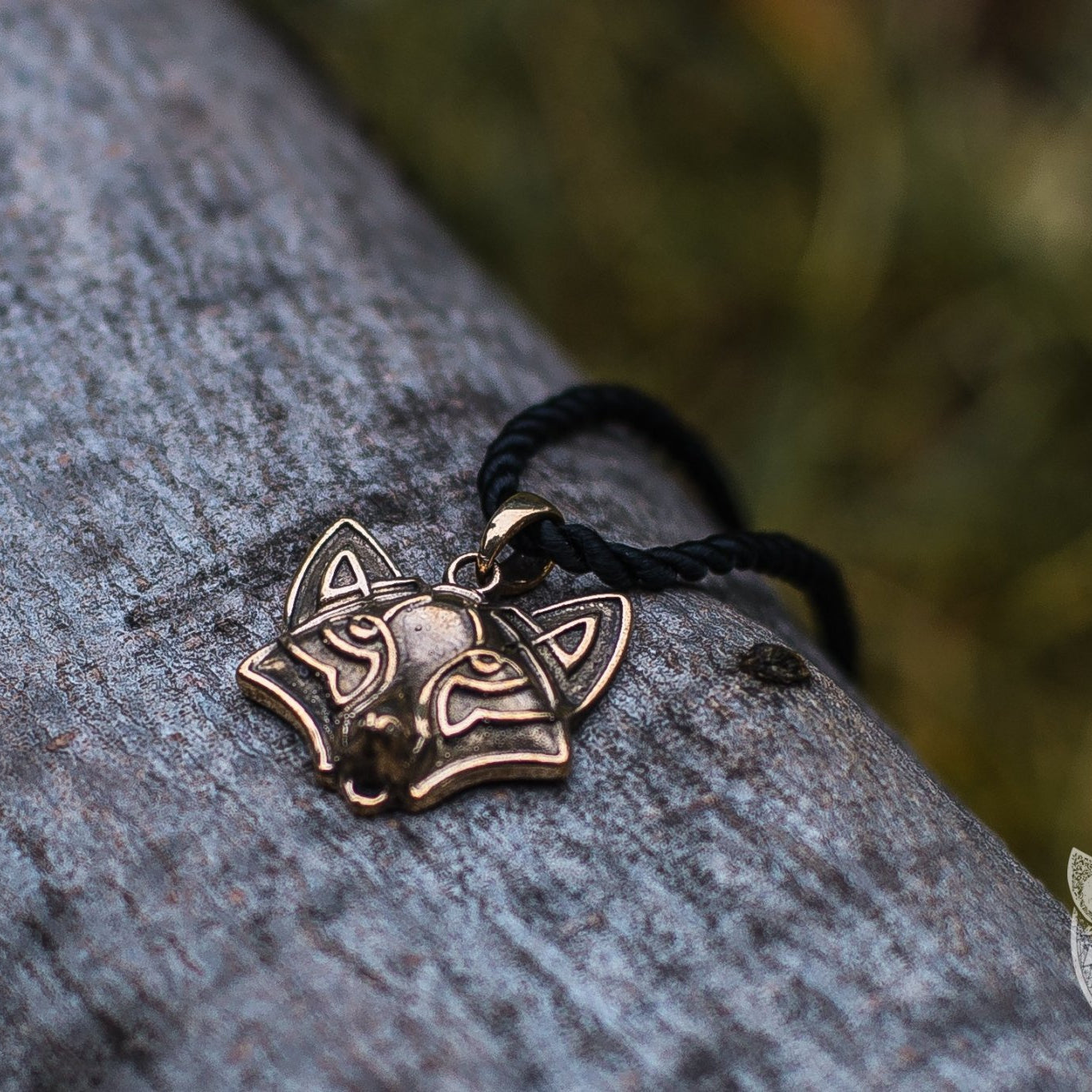 Fox Bronze Pendant - VikingsBrand