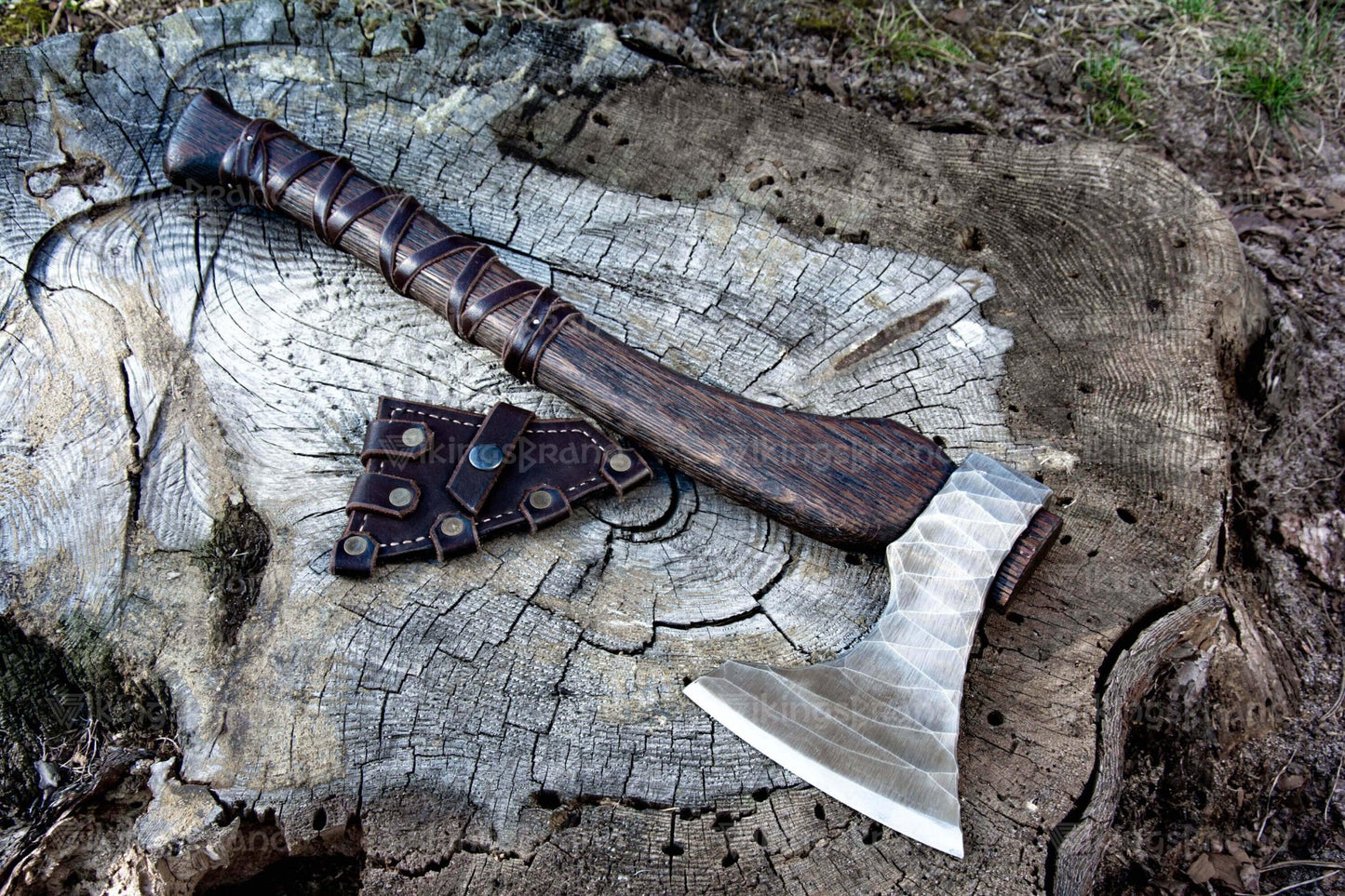 Hand Forged Axe “Sterk Gorm” With Leather Cover And Wooden Box