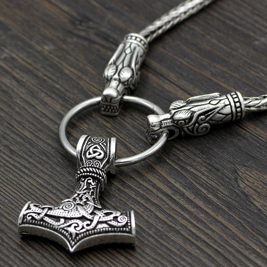 King's Chain Necklace with Wolf Head Beads and Thor's Hammer Pendant - VikingsBrand