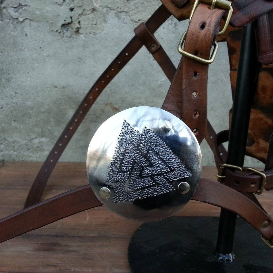 LARP Armor - Leather Pauldron- Valknut Odin's Symbol of Norse Viking Warriors Shoulder - VikingsBrand