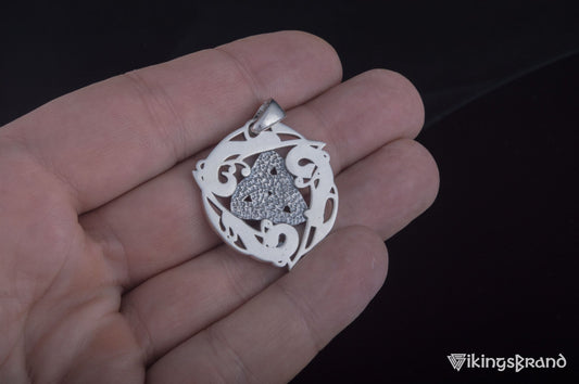 Odin's triple horn pendant with Norse ornament in 925 silver – view 2