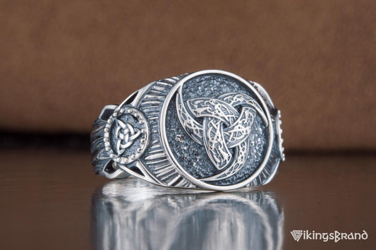 Odin's triple horn signet ring in 925 sterling silver – view 2