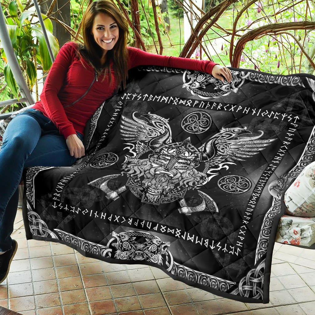 Odin with Ravens Quilt - VikingsBrand