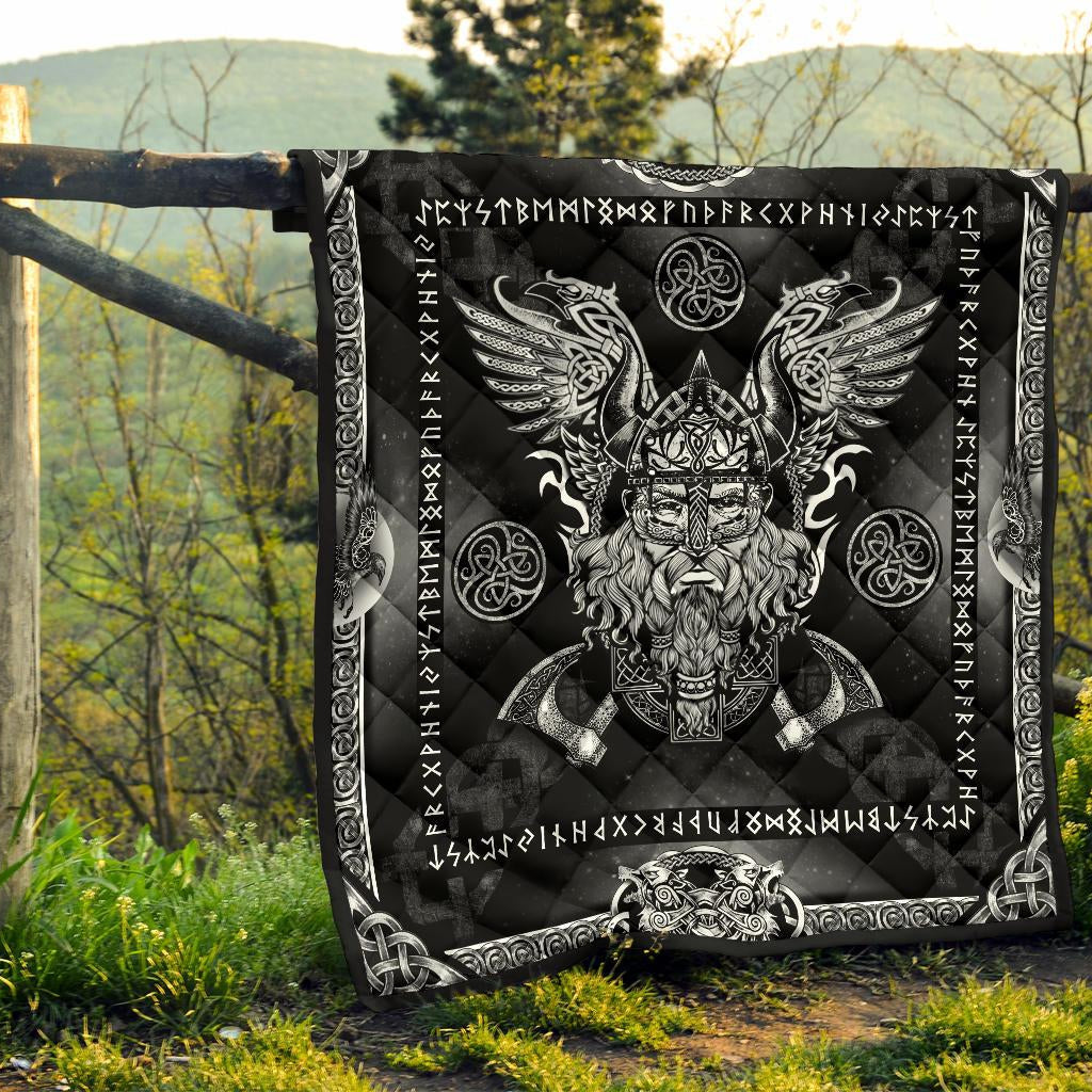 Odin with Ravens Quilt - VikingsBrand