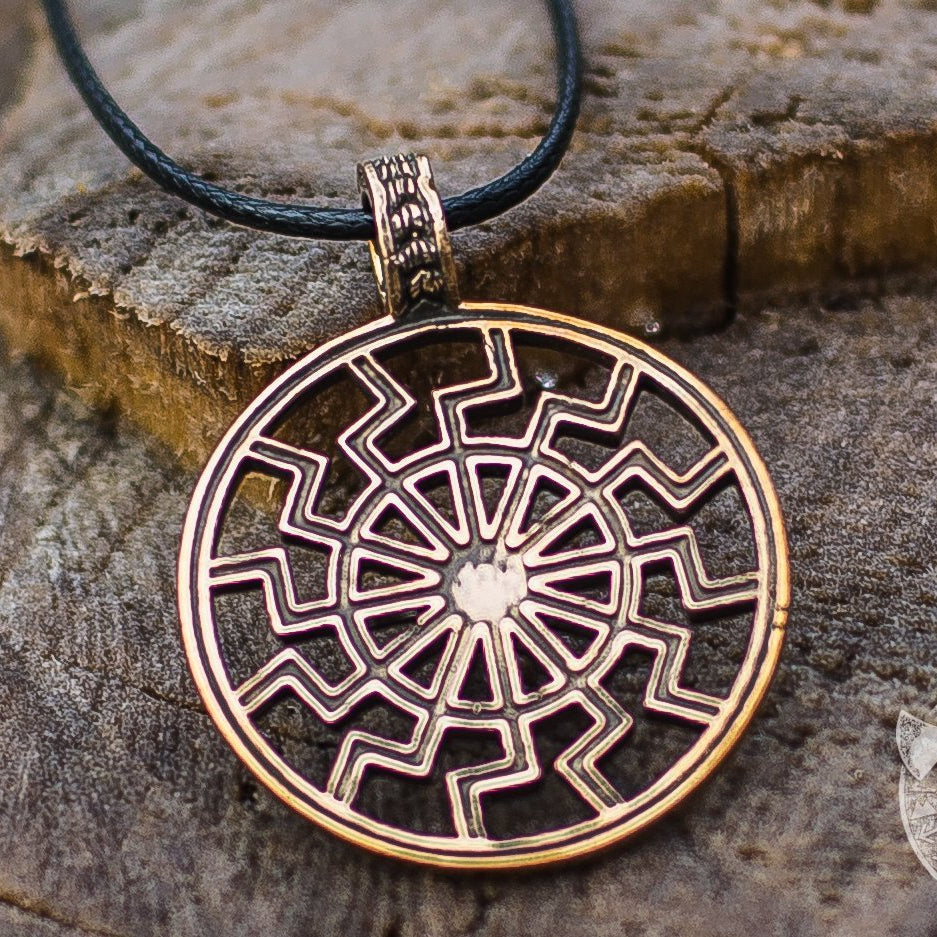 Schwarze Sonne Symbol Bronze Pendant - VikingsBrand