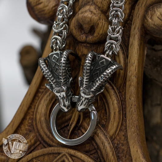 Tanngrisnir & Tanngnjóstr Thor goats head necklace – view 2