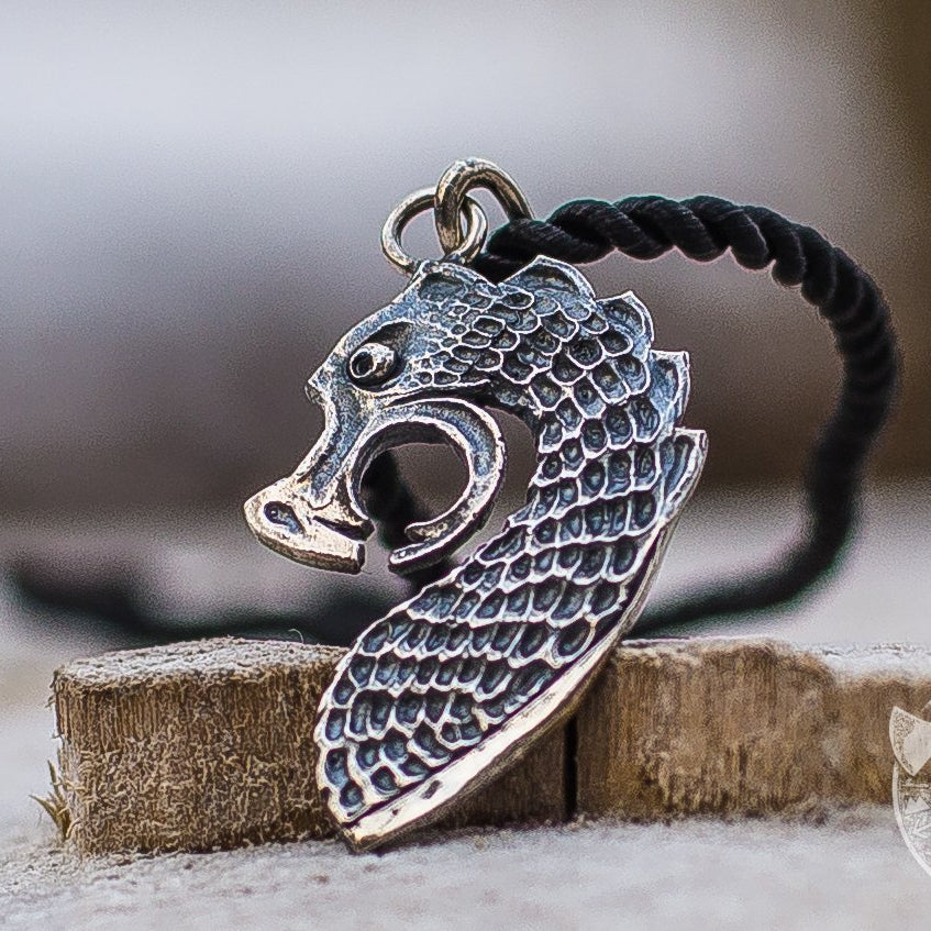 The Head of Drakkar Boat 925 Sterling Silver Pendant - VikingsBrand