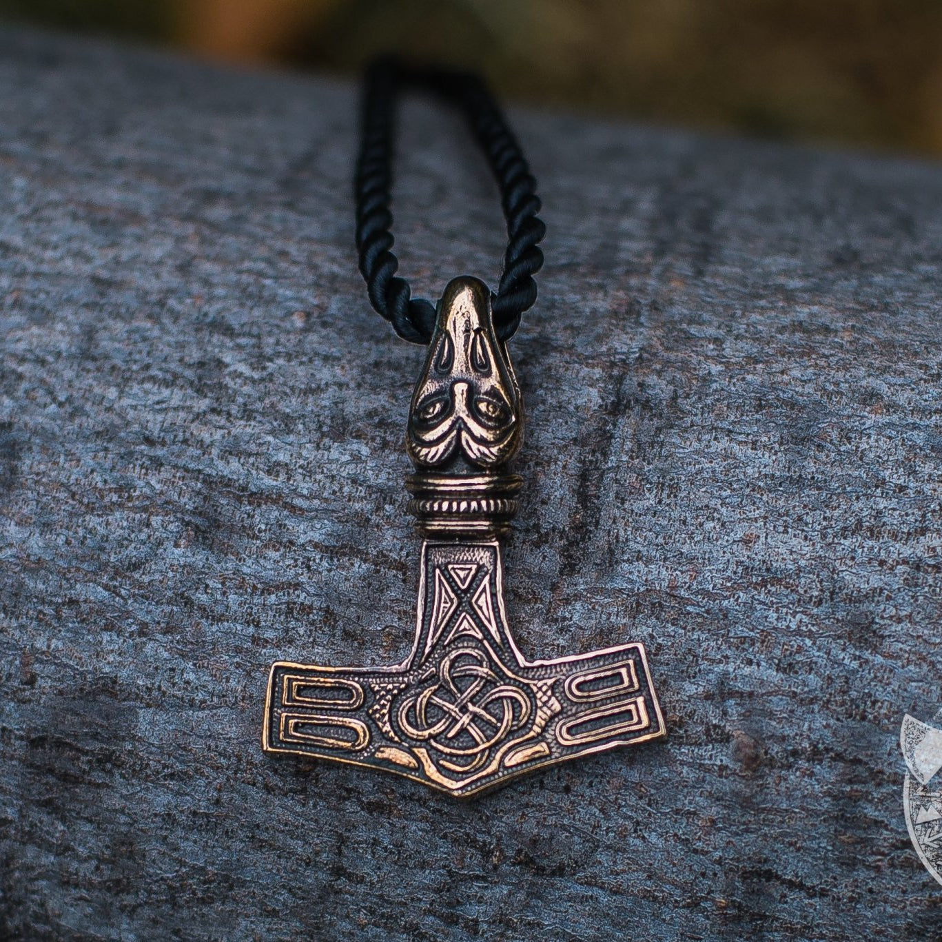 Thor's Hammer with Raven Bronze Pendant - VikingsBrand