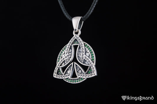 Triquetra pendant with green cubic zirconia in 925 sterling silver – view 2