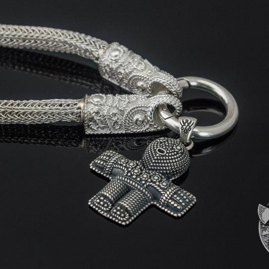 Viking chain set with a granulated cross pendant, 925 silver – view 2