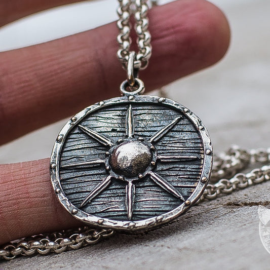 Viking shield pendant with eight straps in 925 silver – view 2