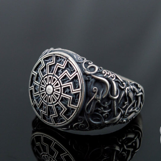Urnes Style Black Sun Symbol 925 Sterling Silver Norse Ring - VikingsBrand