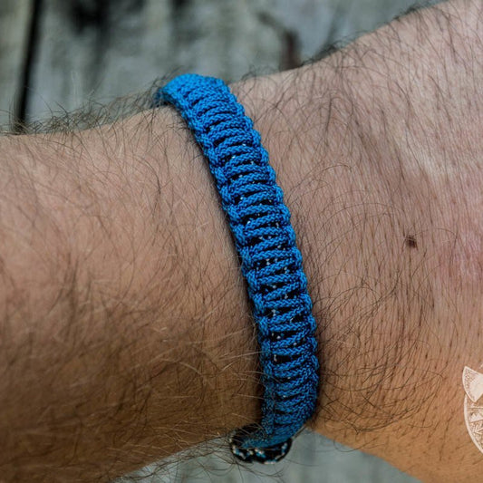 Viking paracord bracelet with 925 silver axe, blue – view 2