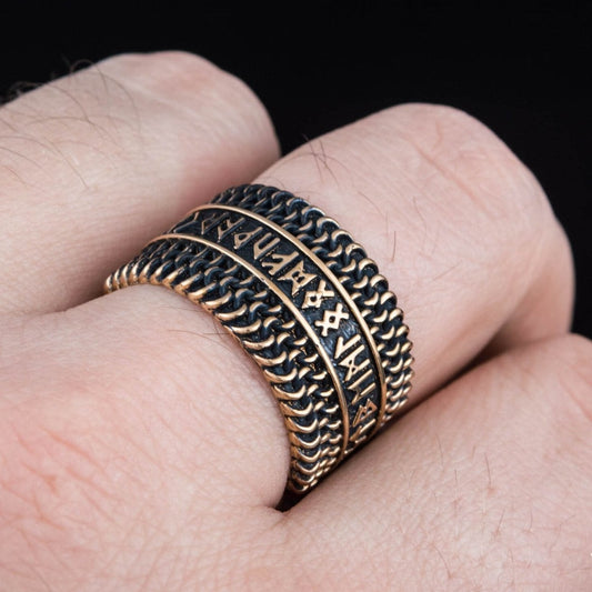 Hauberk Viking ring with Elder Futhark runes in bronze – view 6