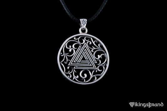 Valknut openwork pendant in 925 sterling silver – view 2