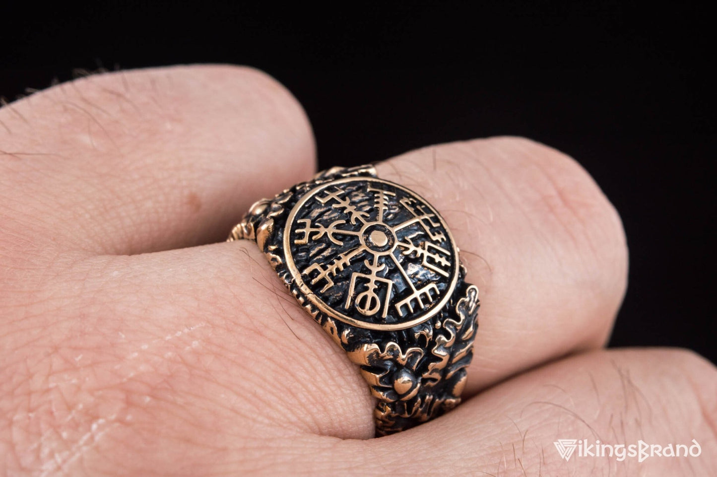 Vikings Vegvisir Symbol with Oak Leaves and Acorns Bronze Viking Ring