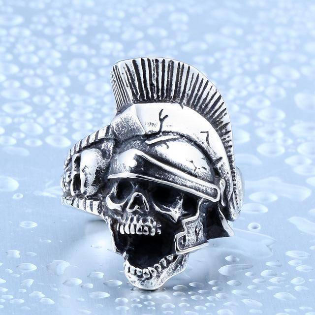 Warrior punk skull Rome ring – view 3