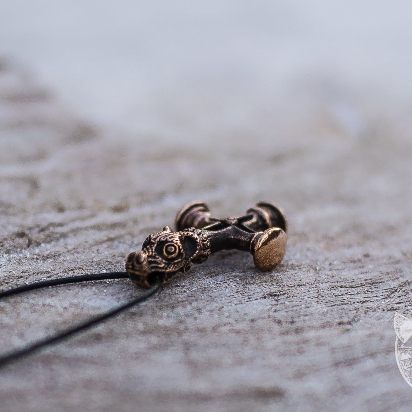 Wolf Cross as Thor's Hammer Bronze Pendant - VikingsBrand