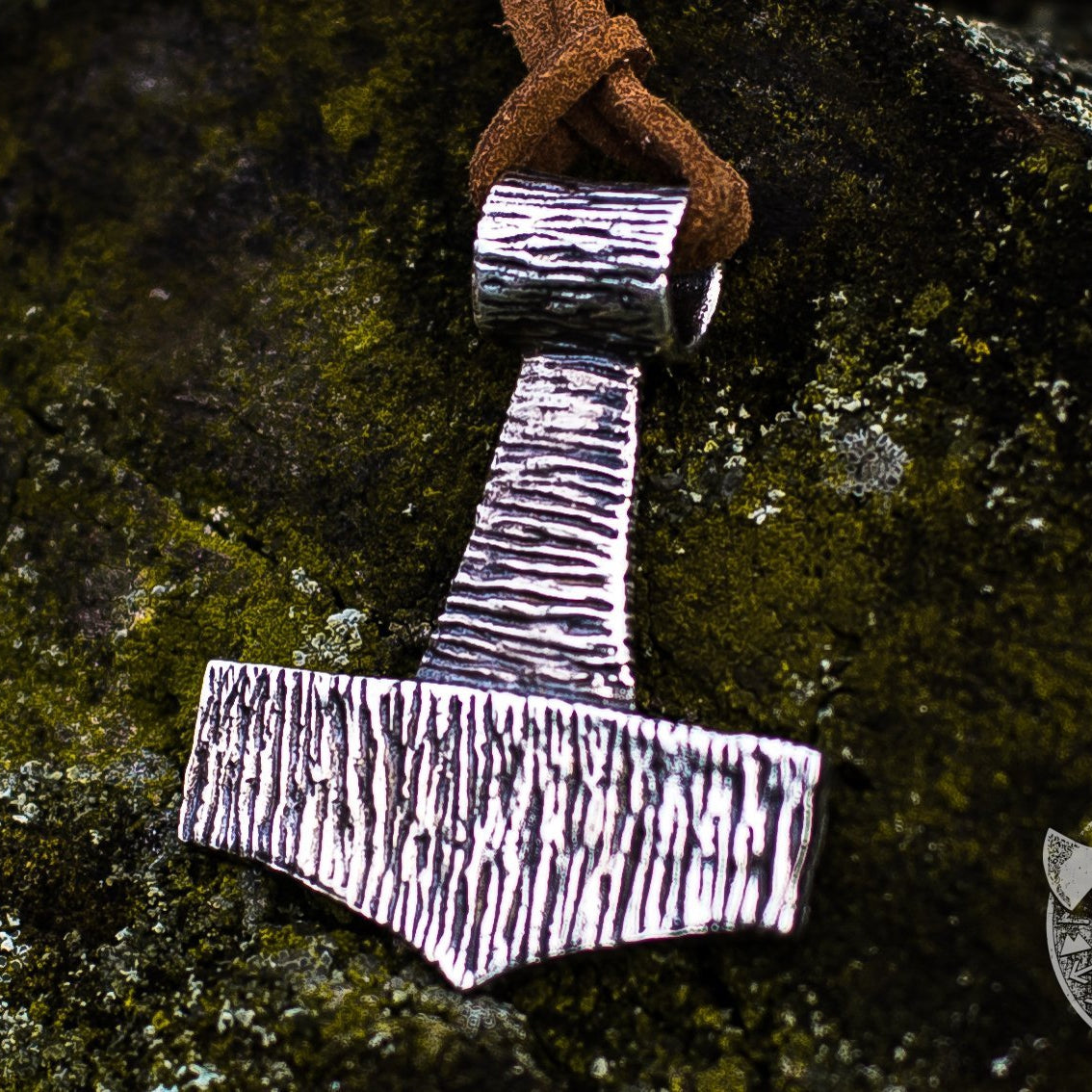 Wooden Style Thor's Hammer 925 Sterling Silver Pendant - VikingsBrand