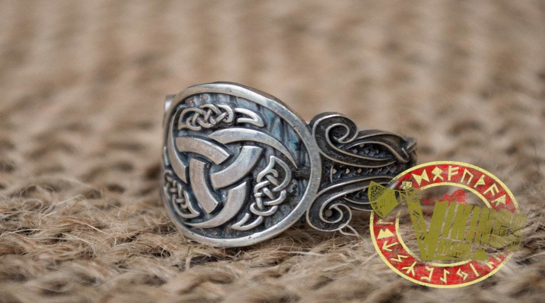 Viking ring with Odin's horn symbol