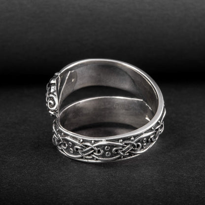 Ouroboros ring with Norse ornament – view 4