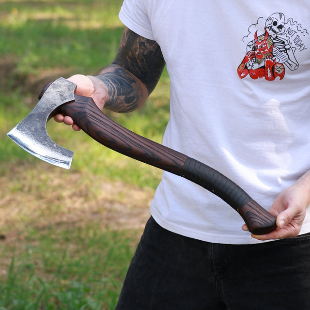 Svart Barbar Viking axe, Hand-forged AISI 1065 with Sheath