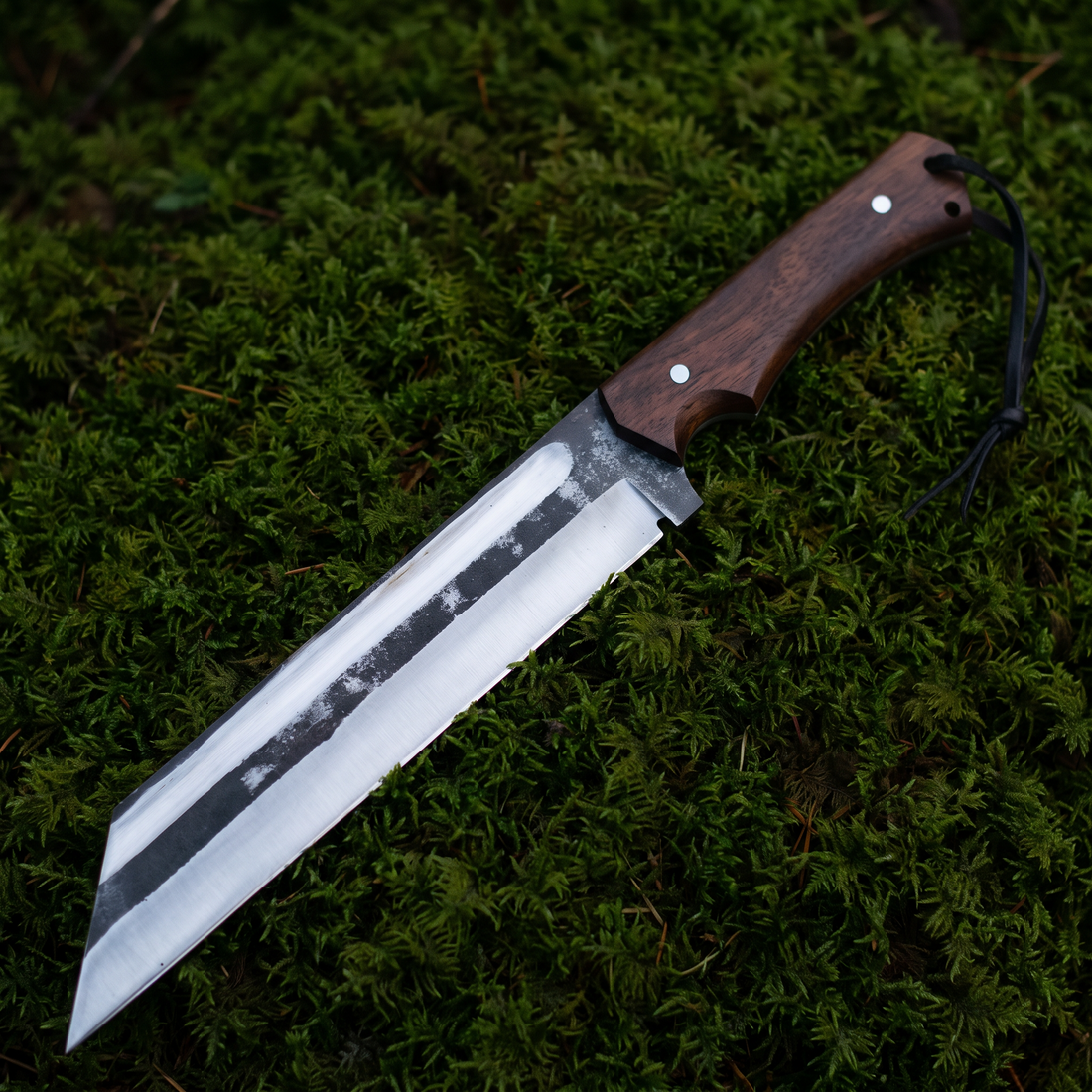 Huntsman Viking-styled seax knife with rosewood handle – view 2