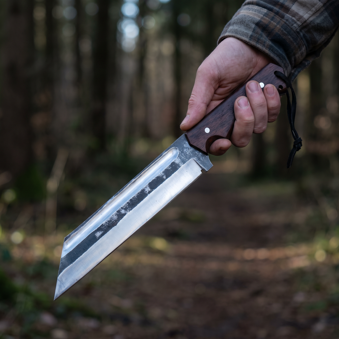 Huntsman Viking-styled seax knife with rosewood handle – view 3