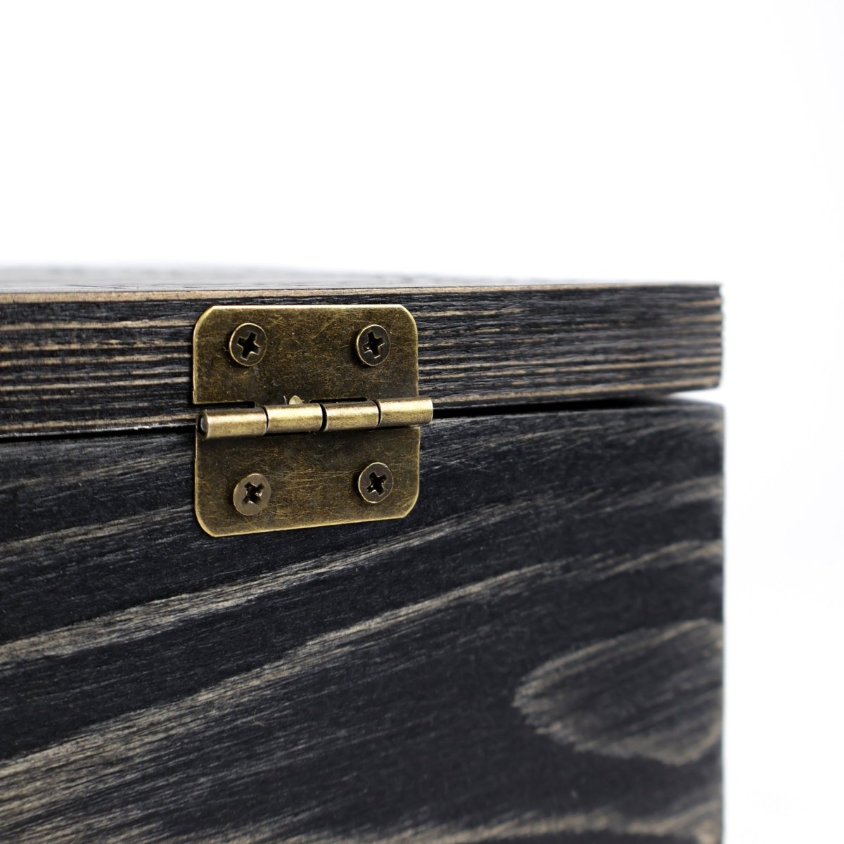Wooden Presentation for Mjolnir Box