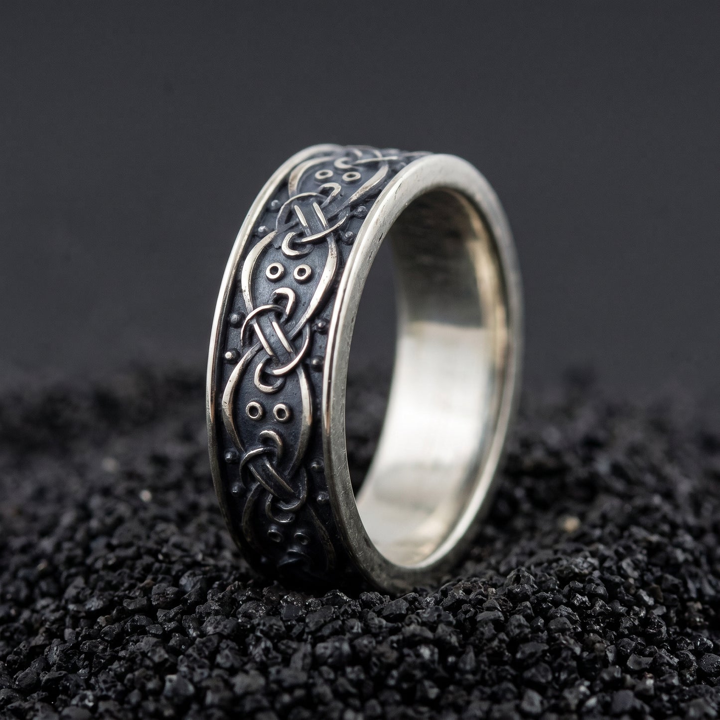 Blackened 925 silver Viking ring with raised Scandinavian interlace