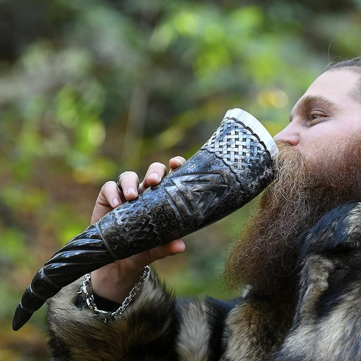 Big Valknut Viking drinking horn with stand – view 3