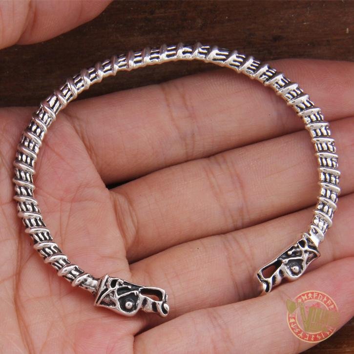 925 Sterling Silver Wolf Heads Viking Bangle Bracelet Arm Ring - VikingsBrand