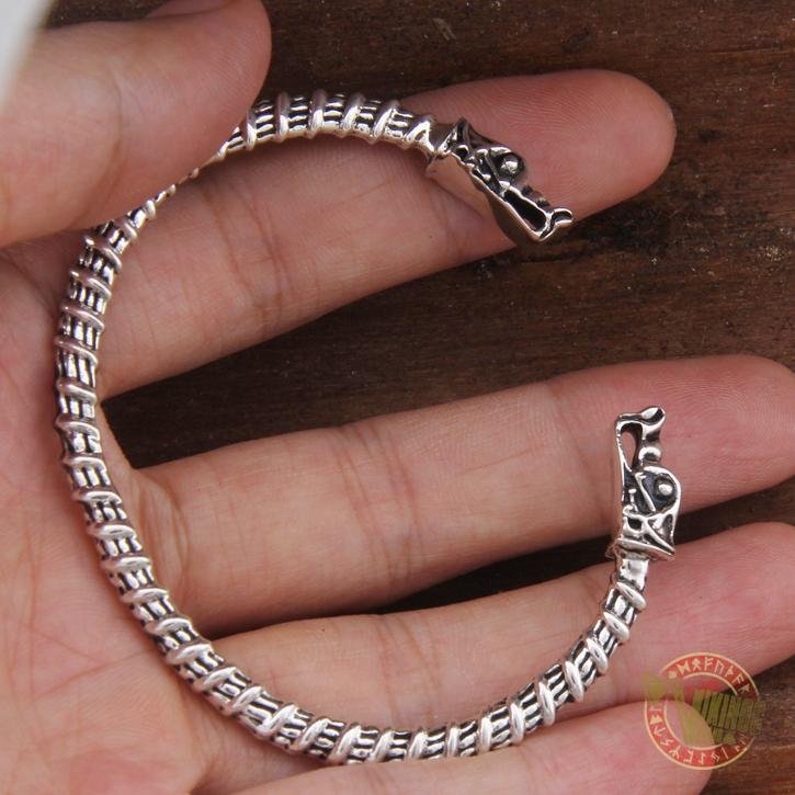 925 Sterling Silver Wolf Heads Viking Bangle Bracelet Arm Ring - VikingsBrand