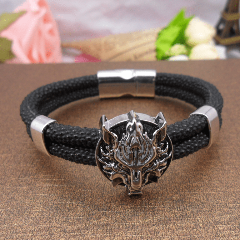 Viking Wolf Head Bracelet - VikingsBrand