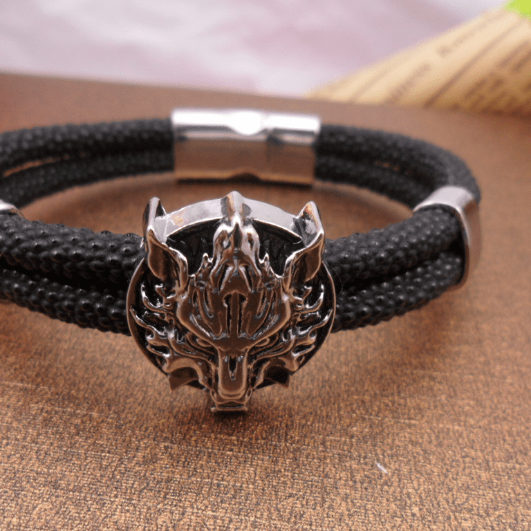 Viking Wolf Head Bracelet - VikingsBrand