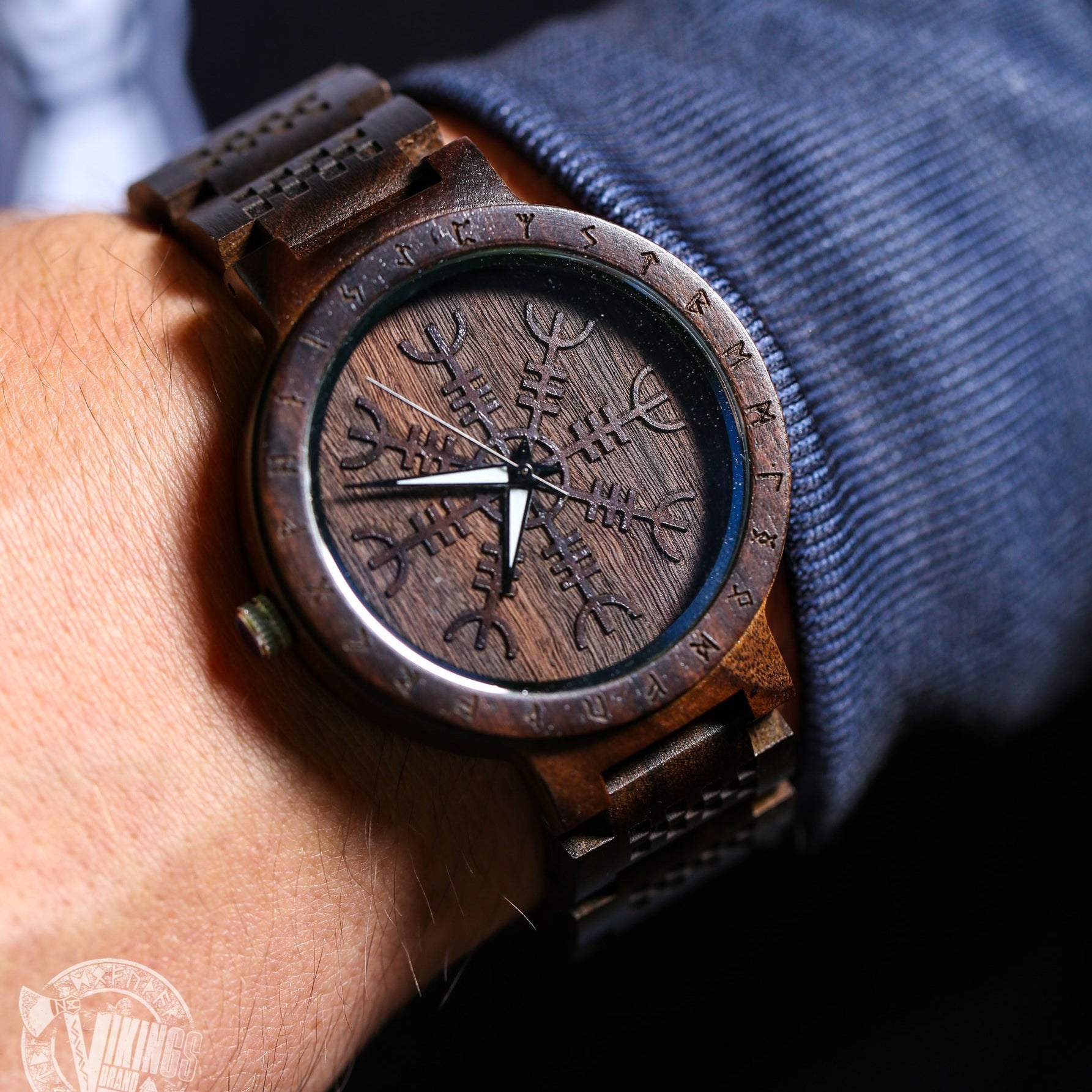 Bifrost Viking Wooden Watch with Helm of Awe Viking Symbol & Engraved Die in Battle & Go To Valhalla Saying - VikingsBrand