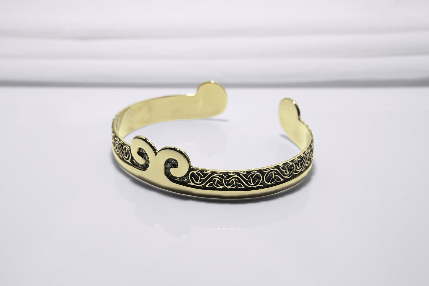 Celtic knots ornament Arm Ring - Viking Bracelet