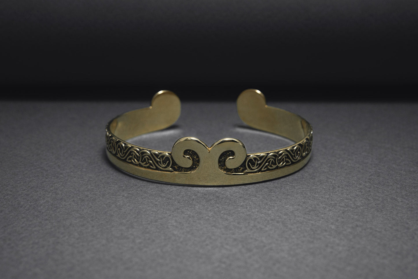 Celtic knots ornament Arm Ring - Viking Bracelet