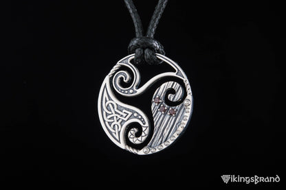 Circle Vikings Shield Pendant with Triskelion and CZ Ornament Sterling Silver Norse Jewelry