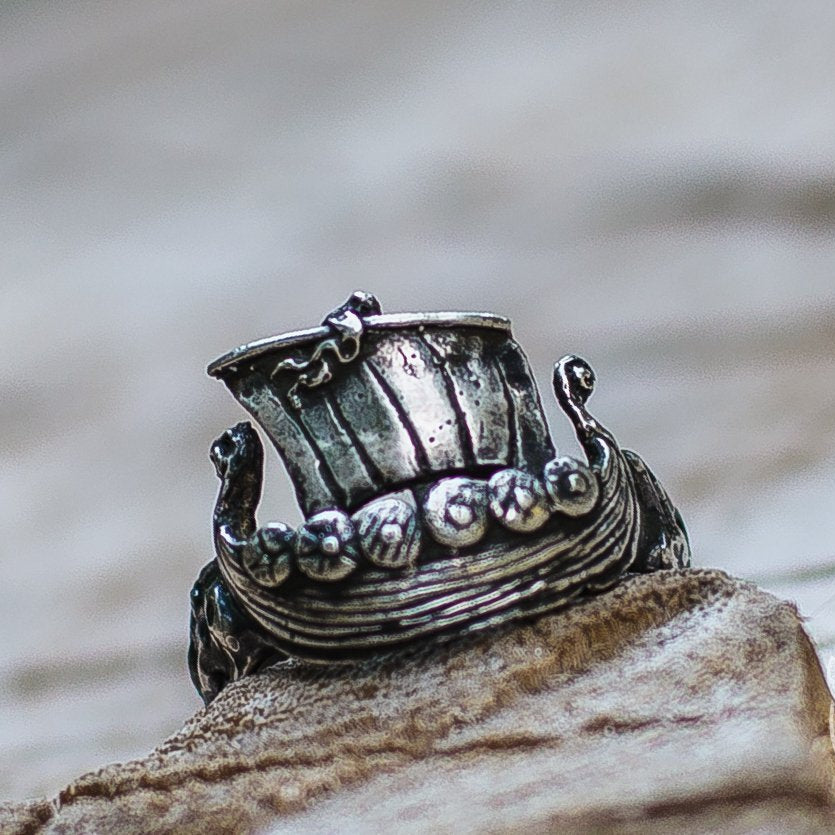 Drakkar Ship 925 Sterling Silver Viking Ring - VikingsBrand