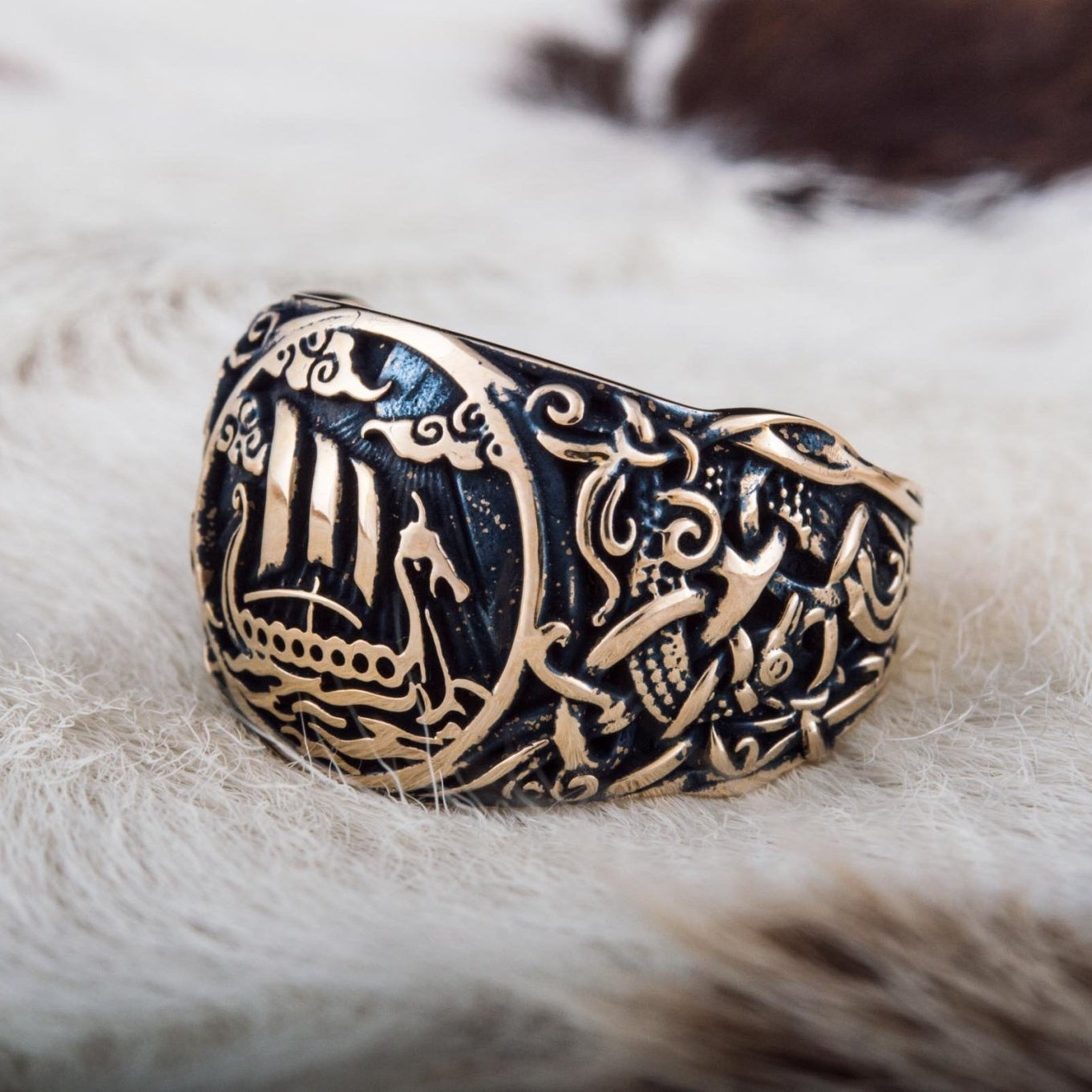 Drakkar Symbol Ring with Mammen Ornament Bronze Viking Jewelry