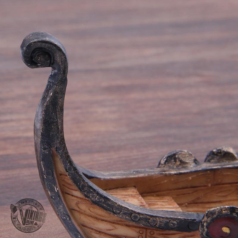 Drakkar Viking Boat in One Piece - VikingsBrand