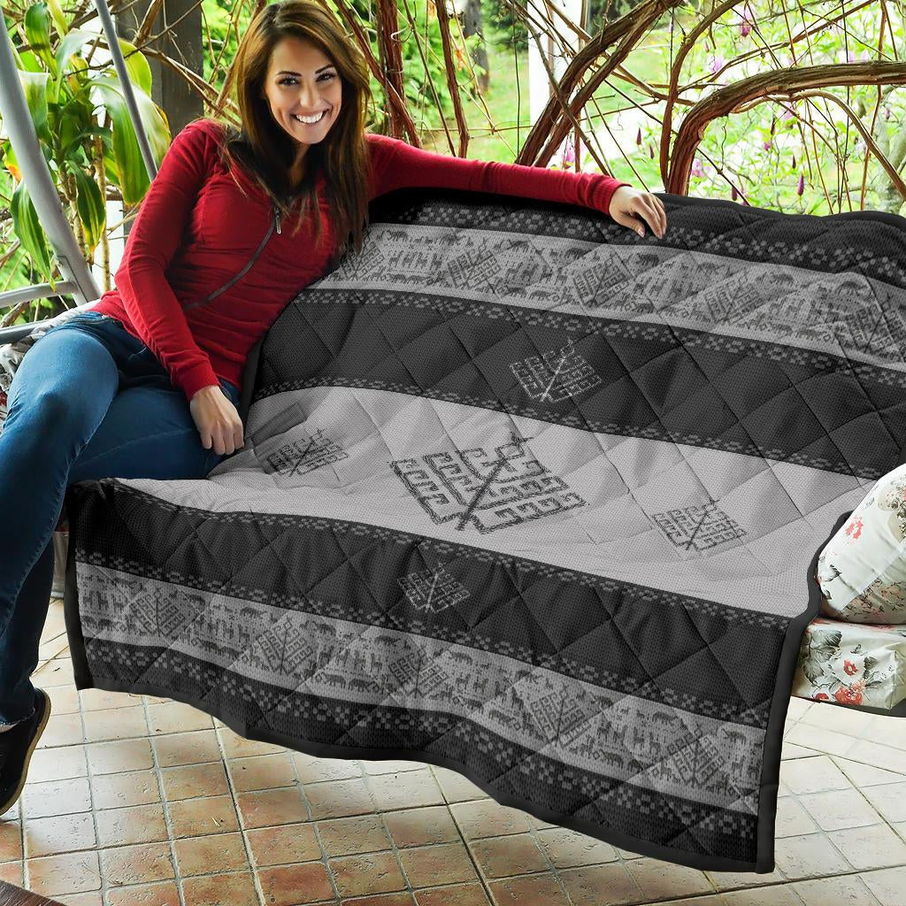 Folk Yggdrasil Premium Norse Quilt - Viking Home Decor