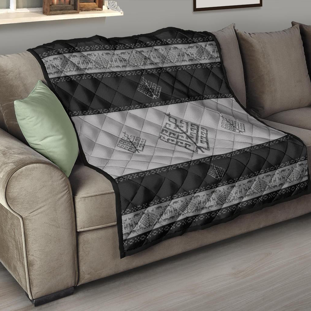Folk Yggdrasil Premium Norse Quilt - Viking Home Decor