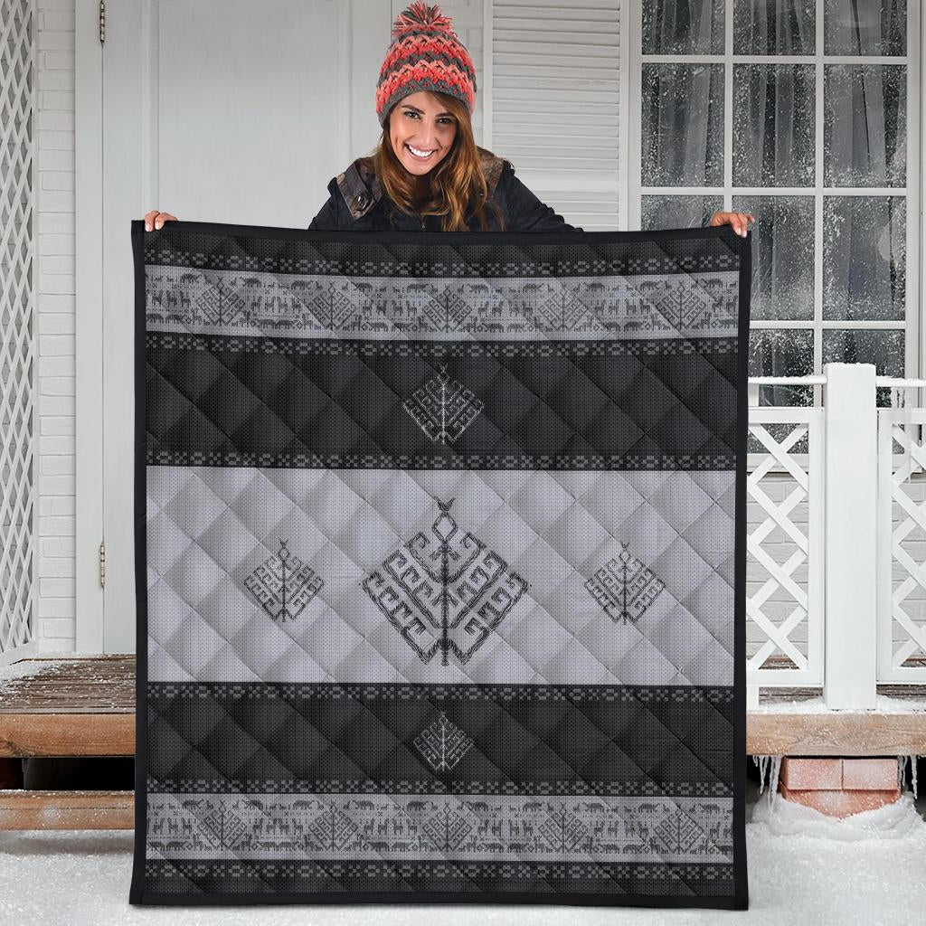 Folk Yggdrasil Premium Norse Quilt - Viking Home Decor