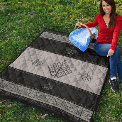 Folk Yggdrasil Premium Norse Quilt - Viking Home Decor