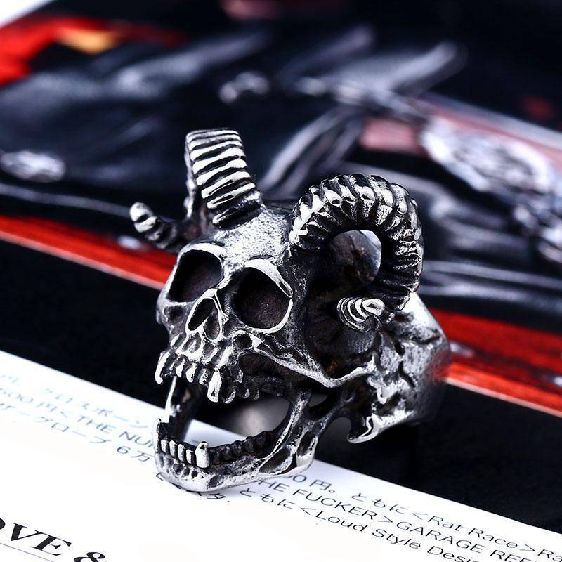 Goat Horns Stainless Steel Ring - VikingsBrand